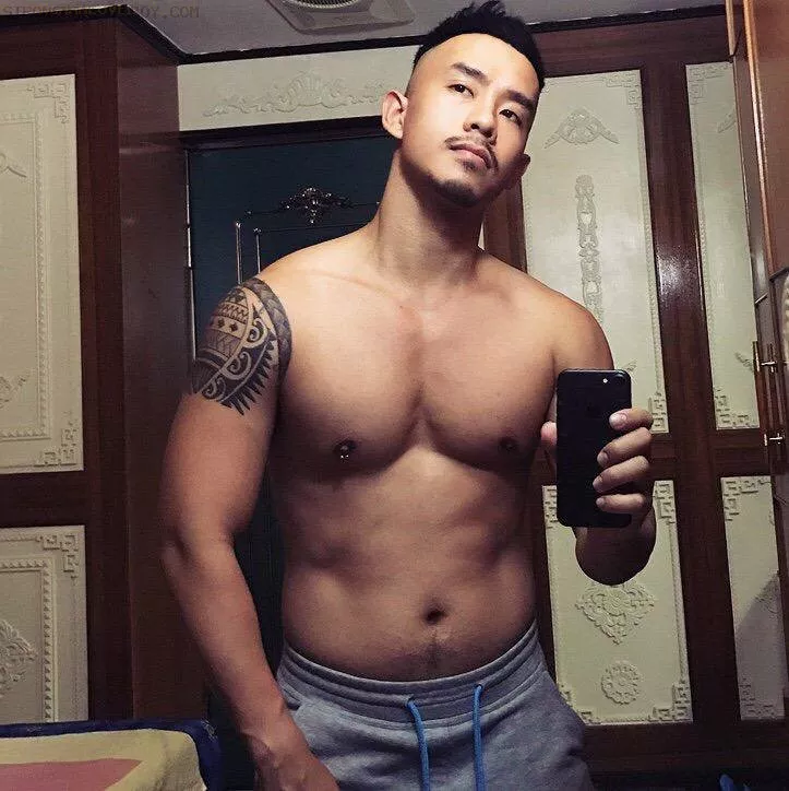  Minh SG GYM cơ bắp 1m70/73kg