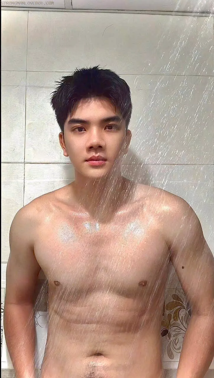 Đạt nguyễn 1994 BODY GYM 1m75/70kg hàng khủng Matxa tốt-q cần thơ 