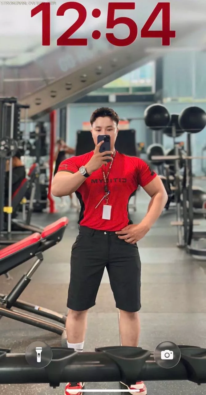 PT GYM - Phú 1998 1m72/73kg menl hàng khủng Trai phú yen