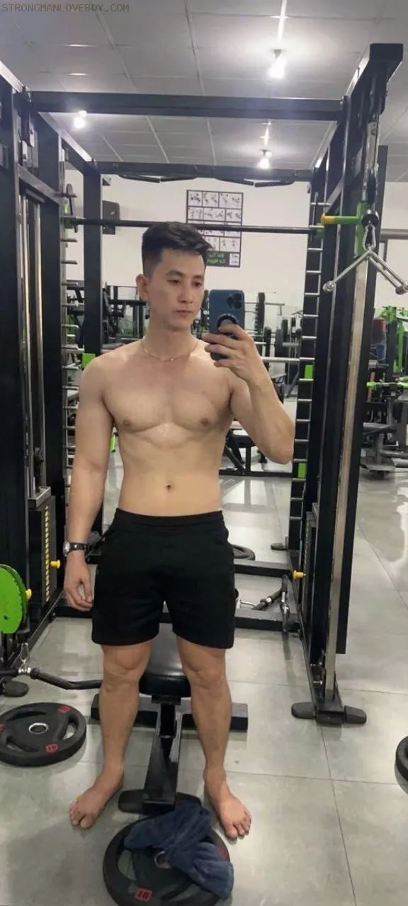 Đức GYM 1997 1m74/74kg menl hàng khủng Mat-xa tốt, full nhiệt tình Trai cần thơ