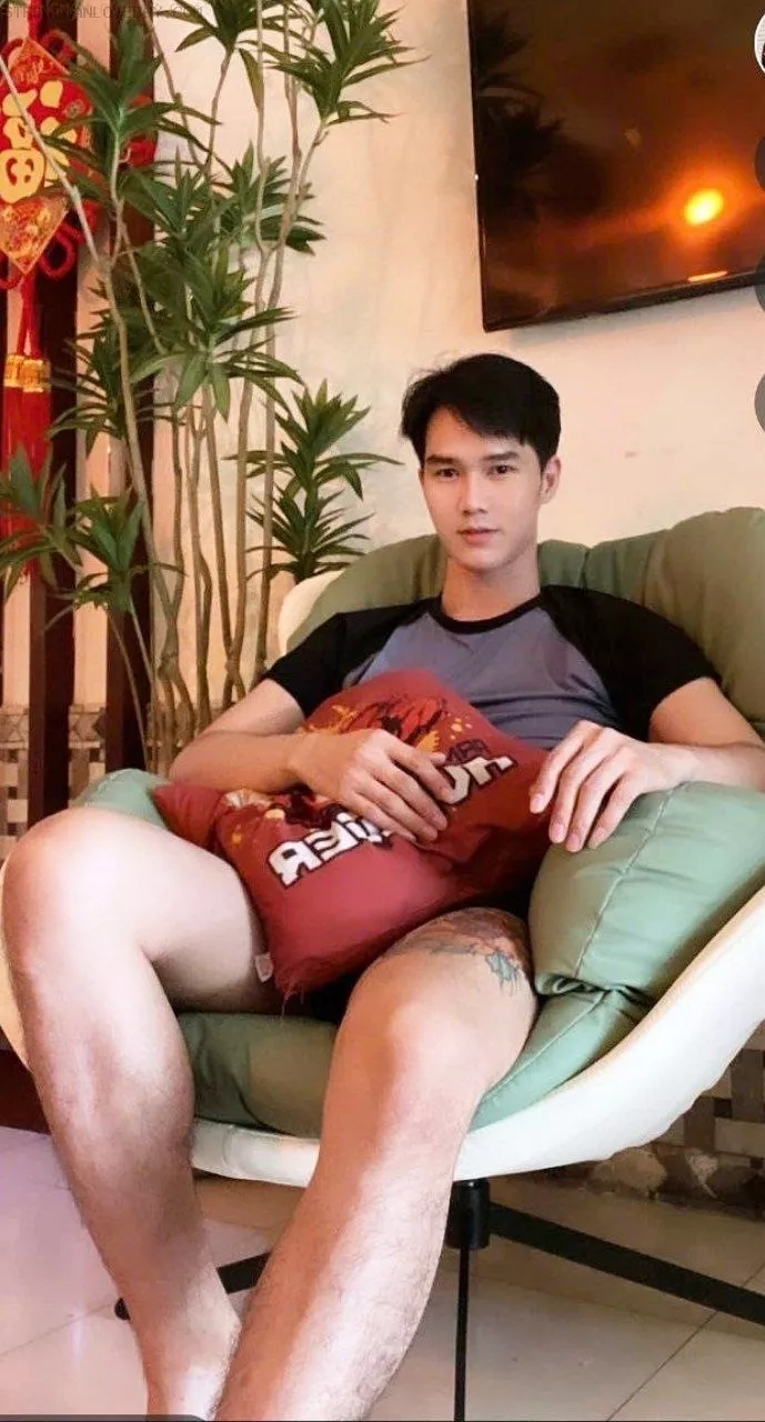 Trường 1997-1m78/73kg Ku TO,DÀI - mat-xa tốt Top giỏi or bot ok Zai cần thơ