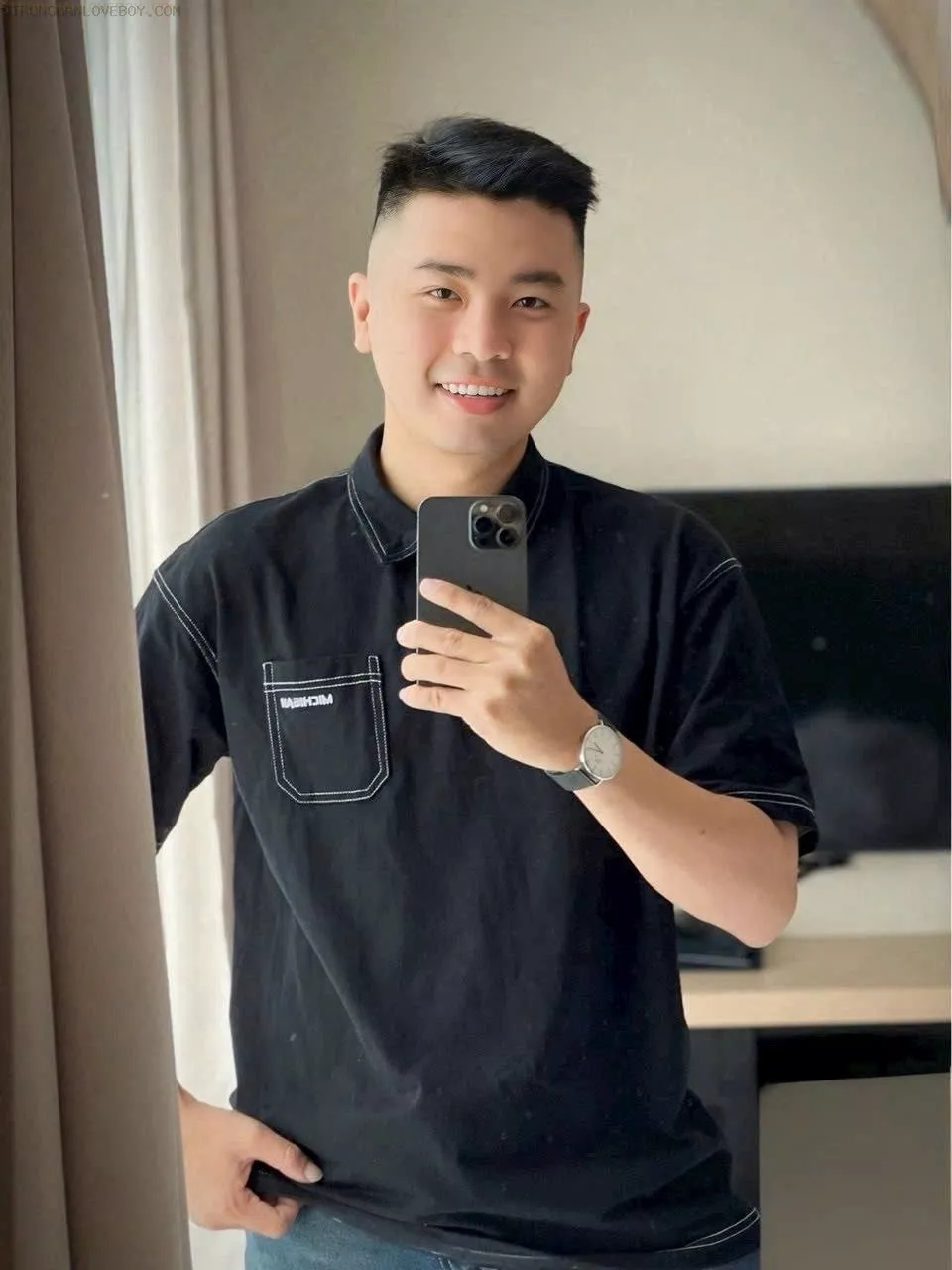 Tân 1998 menly 1m77/68kg Trai vũng tàu Hàng to, mat-xa full top bot