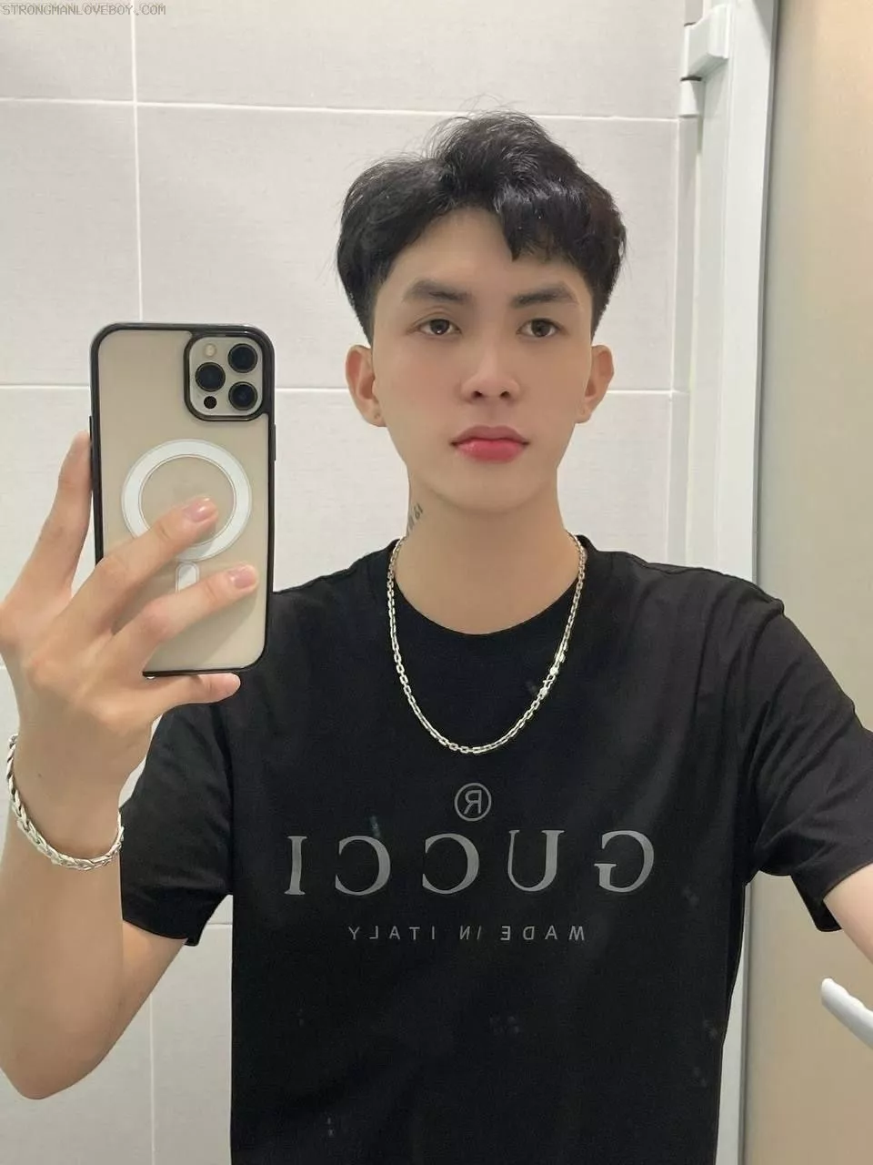 Đức huy 2k1-1m72/58kg Slim fit hàng khủng Mat-xa top bot ok Q nghệ an