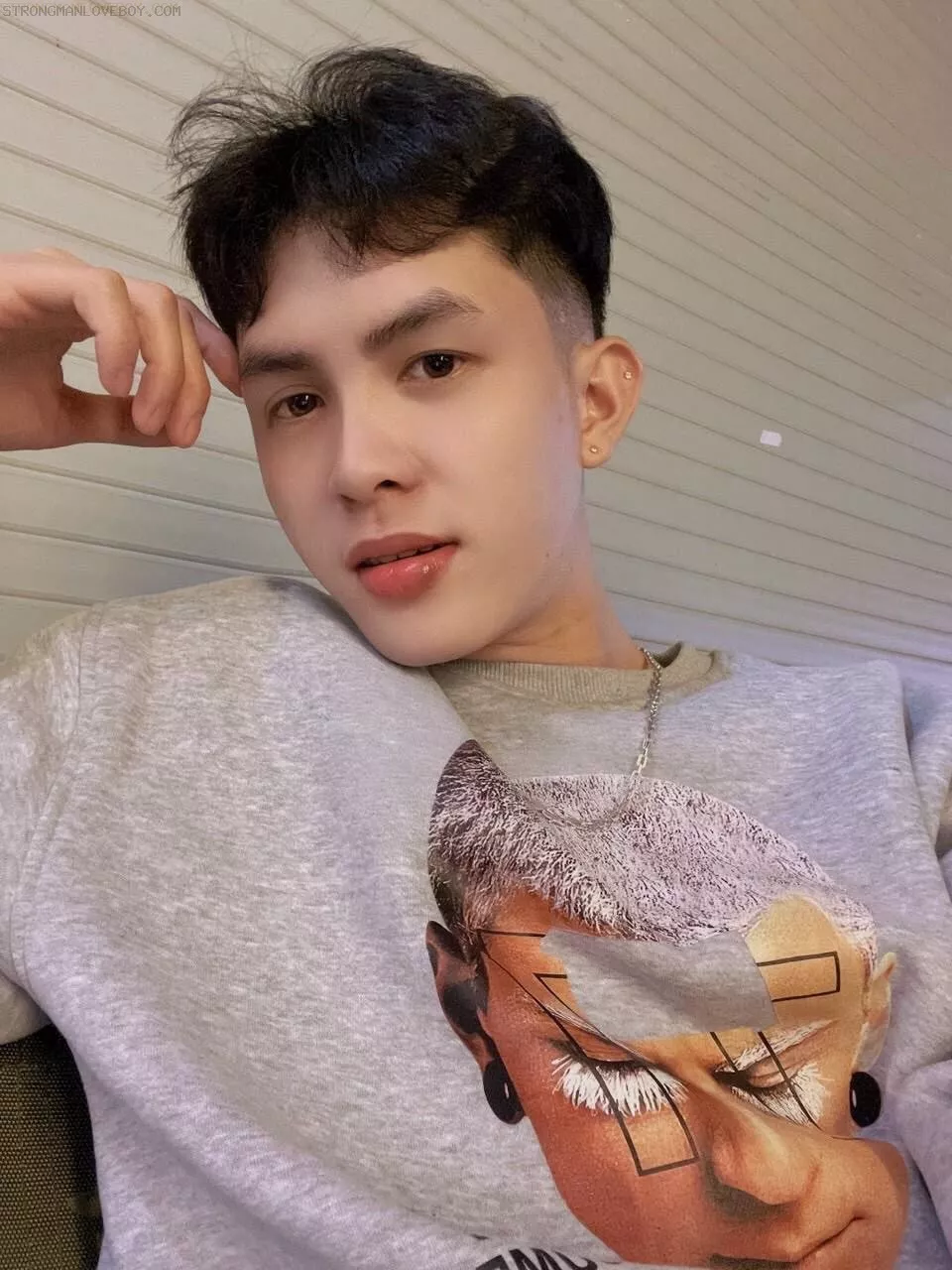 Đức huy 2k1-1m72/58kg Slim fit hàng khủng Mat-xa top bot ok Q nghệ an