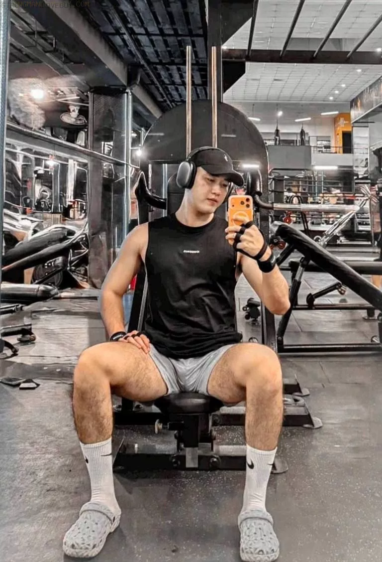 Minh Châu 1999 1m70/65kg l.ô.ng lá Hàng khủng, mattxa full Q.bến tre
