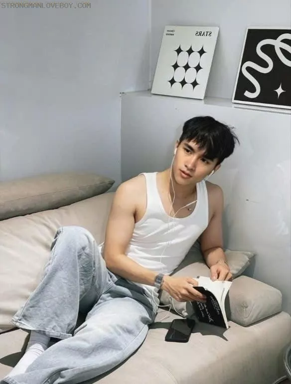 Huy Mẫn 2k3 trai Hanoi 1m68/55kg Slim fit ku to, full