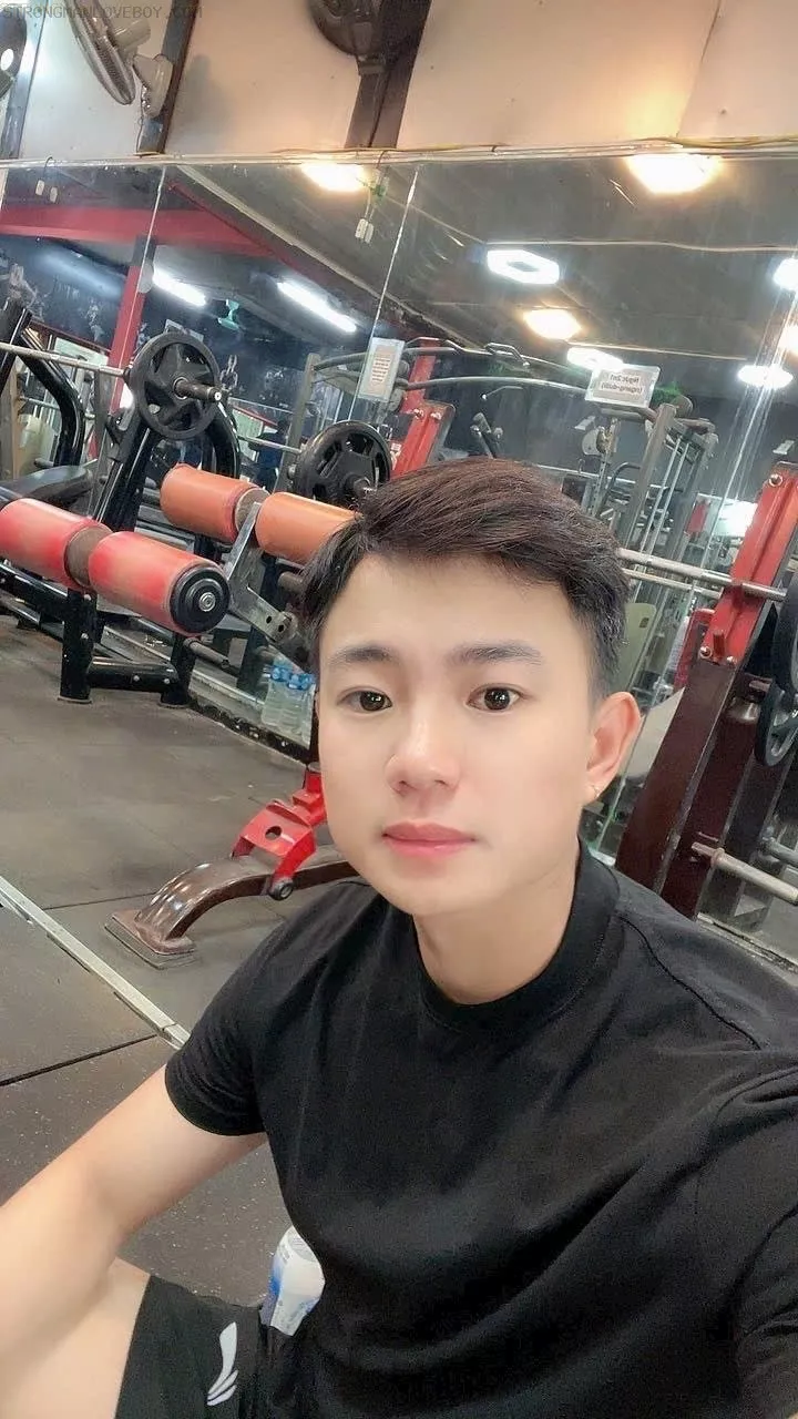 Đăng 2k zai bắc 1m65/63kg bott baby