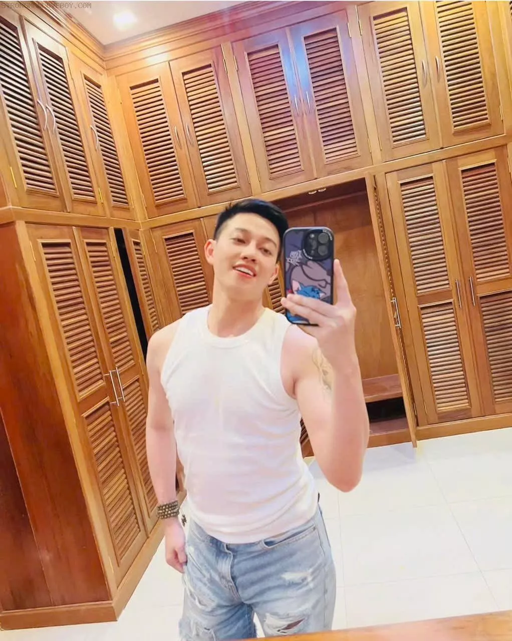 KEN . 1998 Bot . 1m7 / 70kg gym body matxa tốt  H khủng _ Q Cần thơ